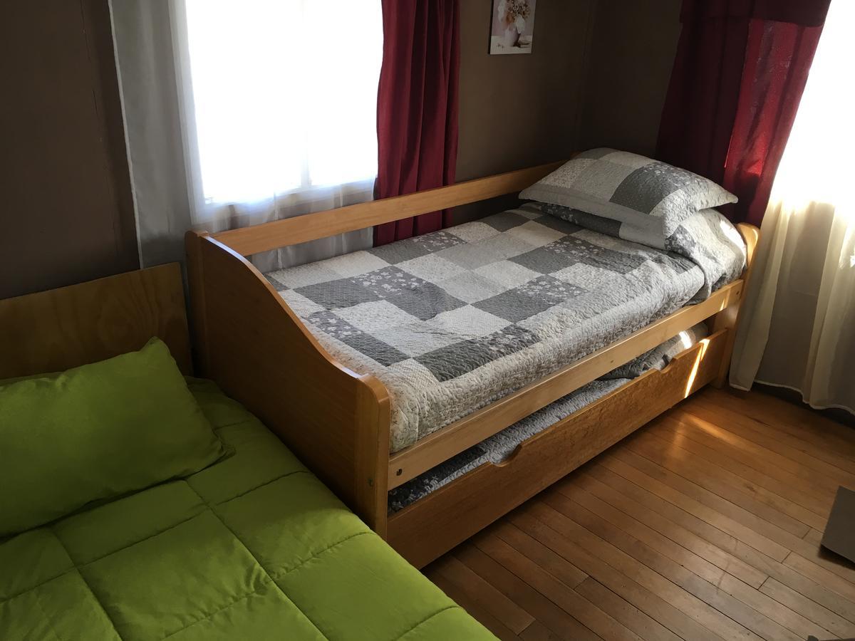Hospedaje Lago Llanquihue Vandrarhem Exteriör bild